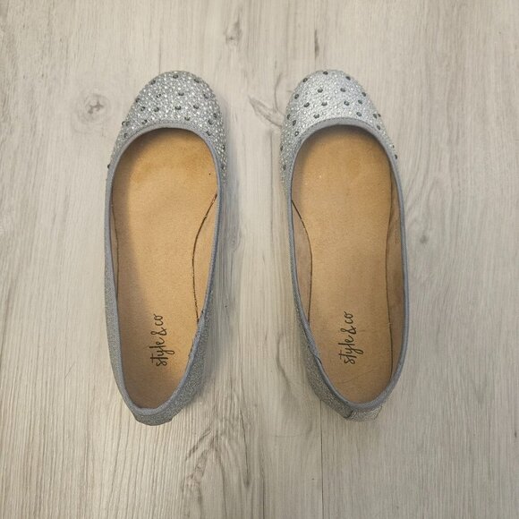 Style & Co Silver Flats Ballet Slip On Shoes Embellished Women’s Sz 6.5 M - Picture 5 of 10